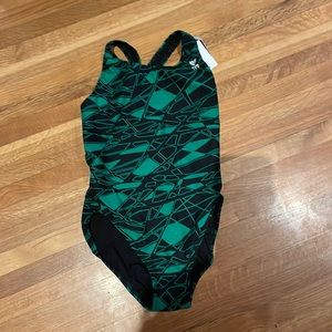 TYR new bathing suit, size 38, 100% chlorine proof, antimicrobial lining,